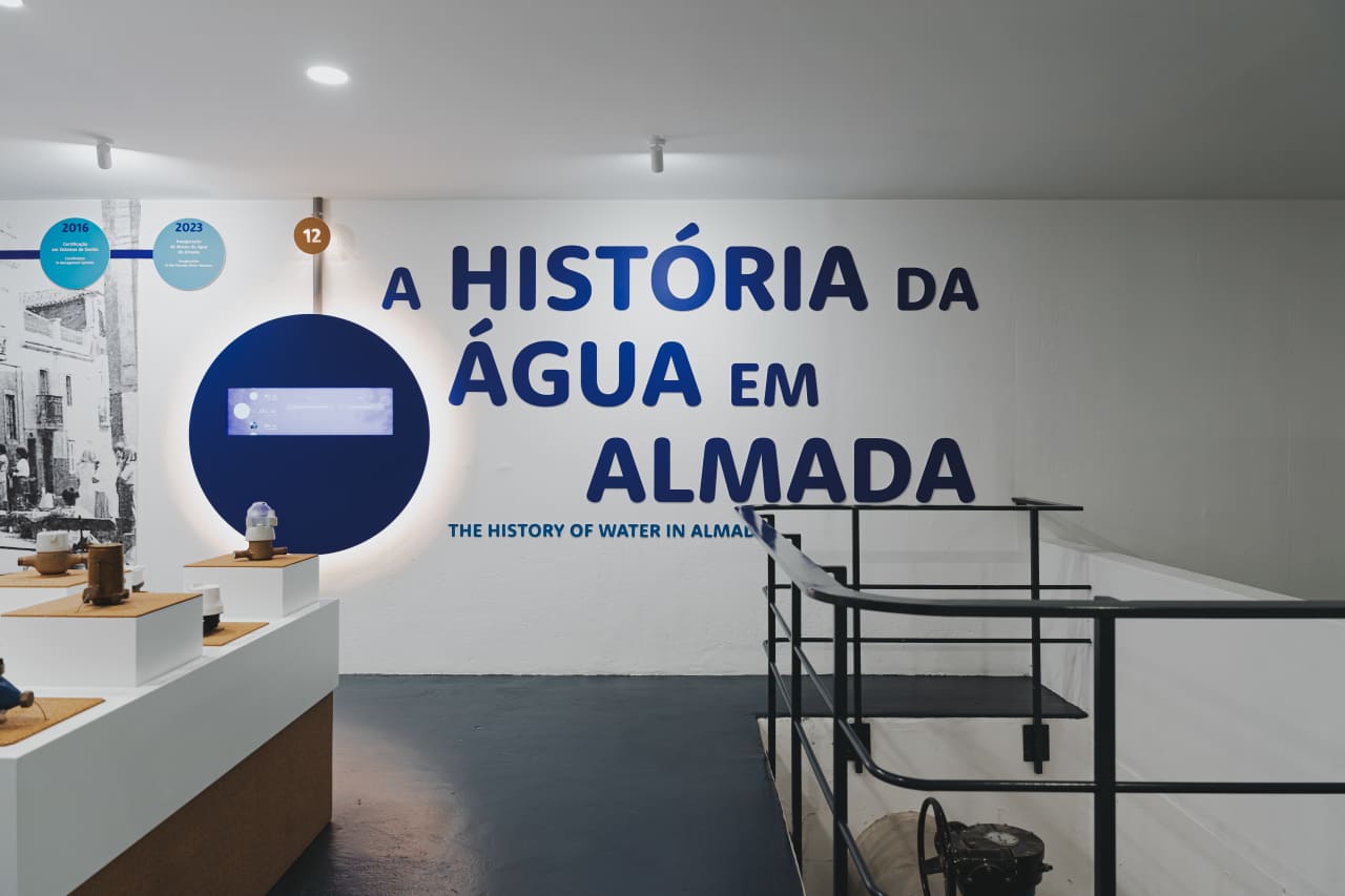 Key to this initiative is the award-winning W+W, an ingenious combination of washbasin and toilet that reduces water consumption by up to 25%. Incorporated into the design is the Single Pro faucet, which features an advanced cartridge that minimises water consumption and reduces CO2 emissions, exemplifying Roca's integration of technology and environmental responsibility. Roca's Proton urinals add to the efficiency with their minimalist design and a touchless flushing system that uses just 0.5 litres per flush. Combined with The Gap wall-hung toilets and PL1 dual flush plates, Roca delivers a seamless blend of functionality and style for public spaces. The Gap Round over countertop basins further enhance the overall aesthetic of the museum’s toilets. Extending its sustainability beyond the toilets, the museum also engages visitors with interactive exhibits that promote environmental awareness and encourage water-saving habits.21