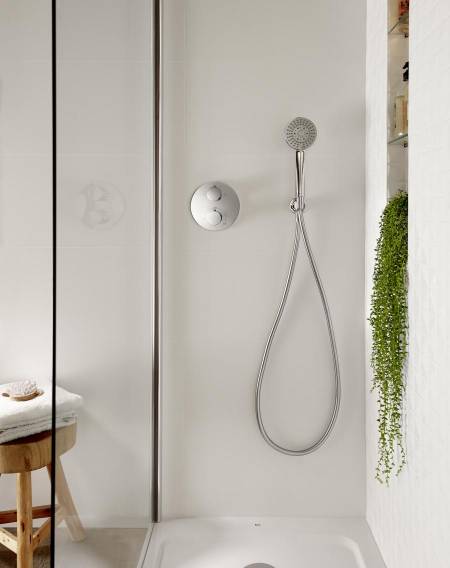 Lanta built-in basin for shower